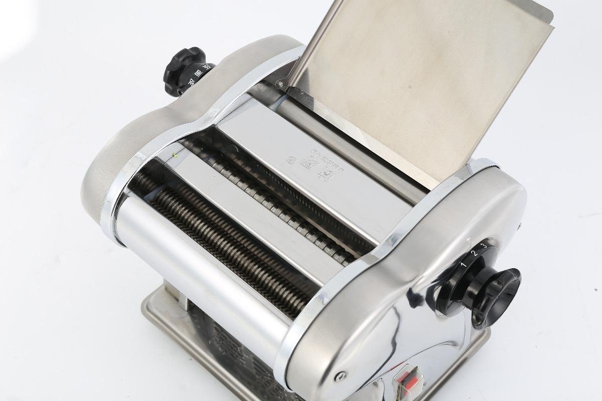 Machine à nouilles électrique  - Pasta Machine Electric avis et prix